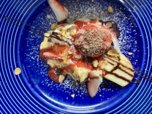 イチゴのミルクレープ
埼玉県飯能市イタリアンレストランカミカミヤ