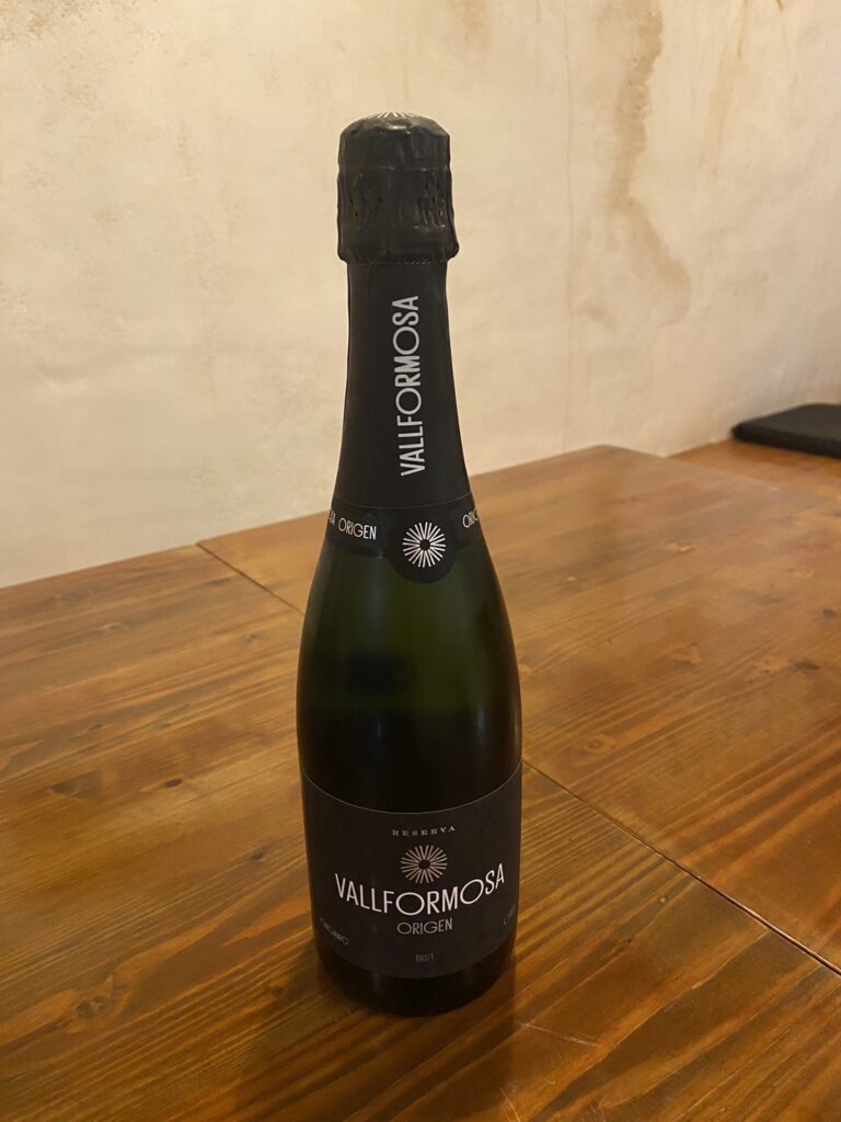 Sparkling wine Cava Brut Origen Vallfomasa 4,280 ヴァルフォルモサ オリヘン・ブリュット　カミカミヤイタリアの