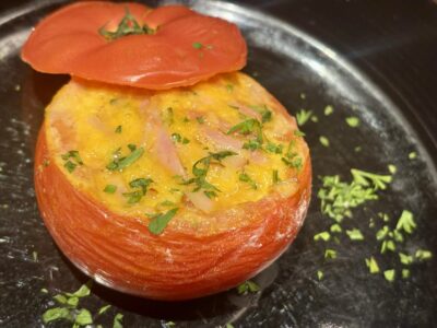 埼玉県飯能市イタリアンレストランかみかみya ディナーコース　前菜　トマトのリヨン風ロースト
